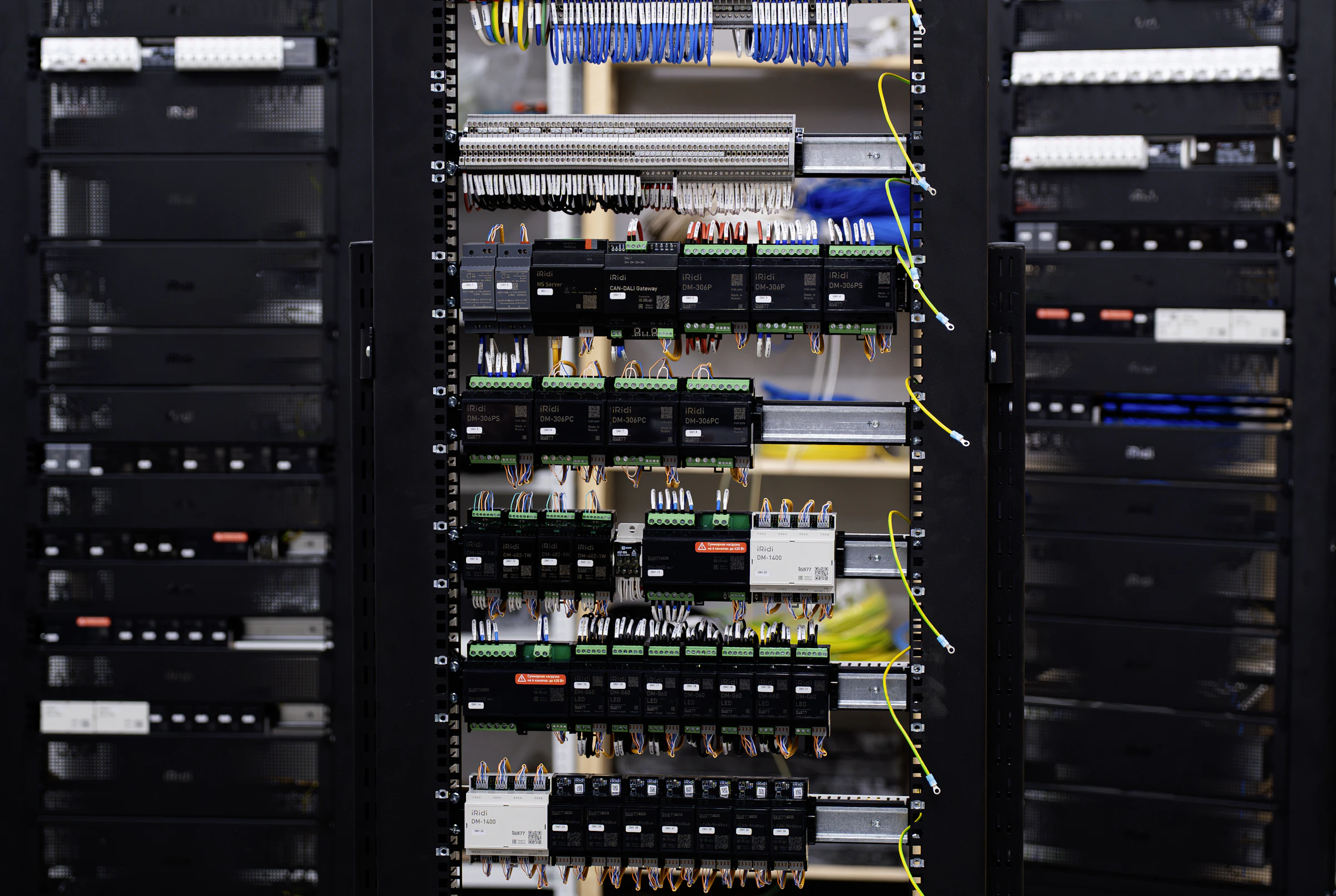 Structured equipment rack with neatly managed cabling
